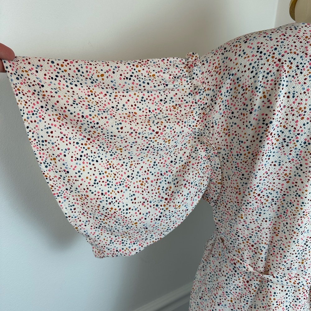 MOTHERHOOD MATERNITY White & Multicolor Blouse With Waist Tie | Size Medium - Picture 6 of 16